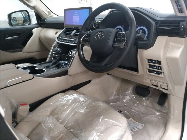 2025 Toyota Land Cruiser ZX 4WD auction photo 3