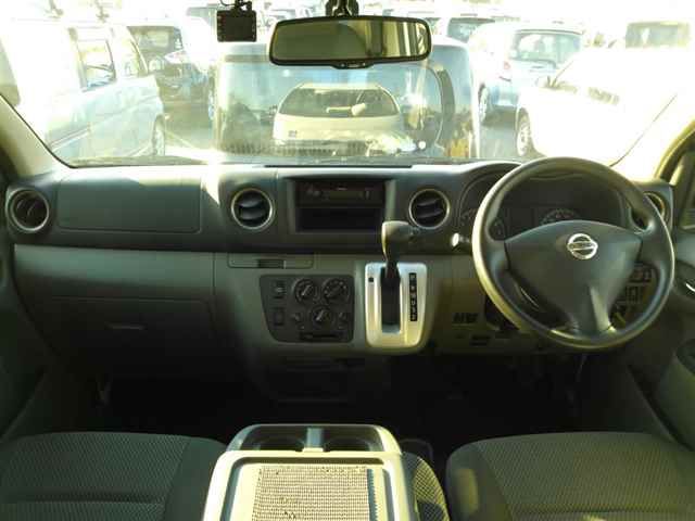 2019 Nissan NV350 Caravan チェアキャブ auction photo 8