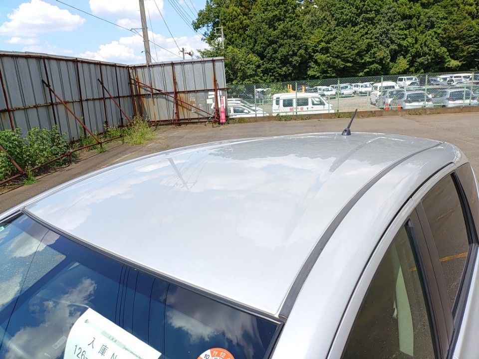 2012 Nissan Note auction photo 7