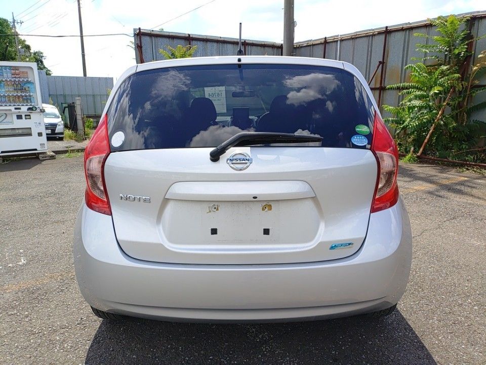 2012 Nissan Note auction photo 5