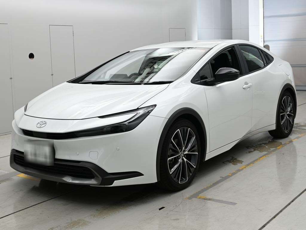 2025 Toyota Prius G Japan auction vehicle