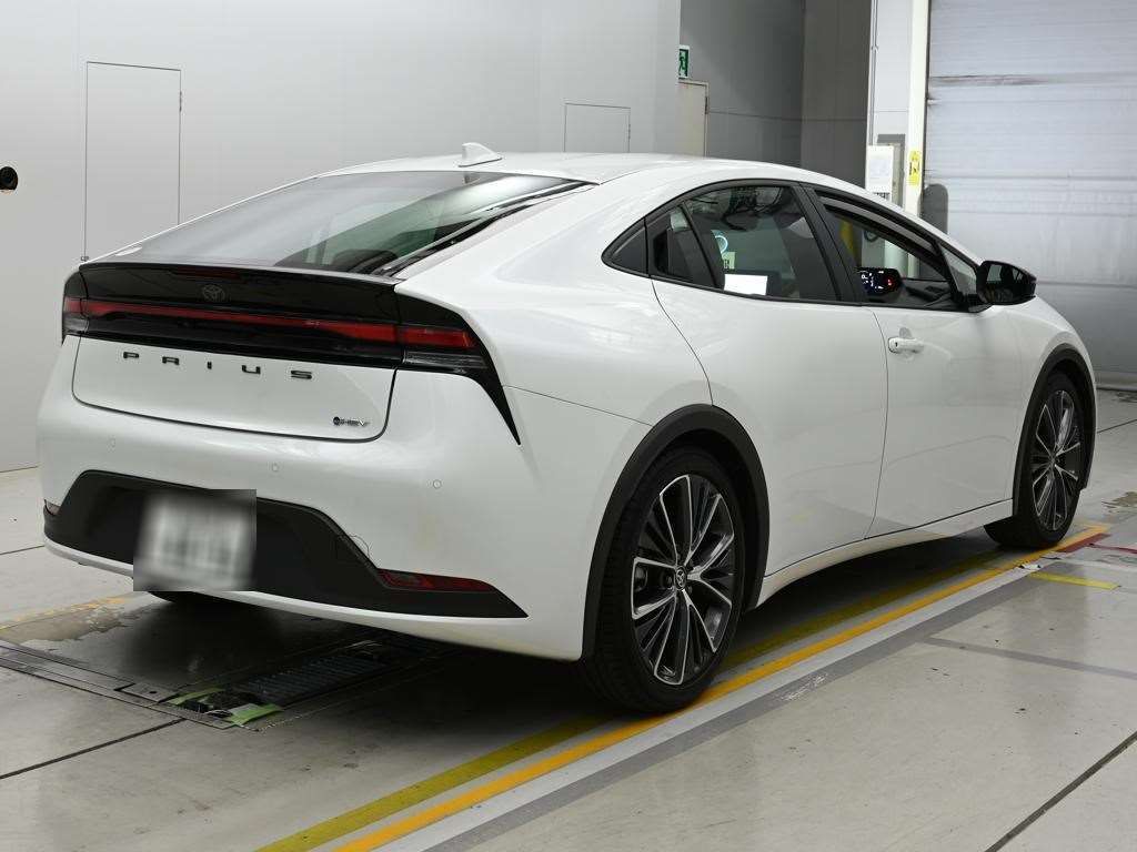 2025 Toyota Prius G auction photo 2