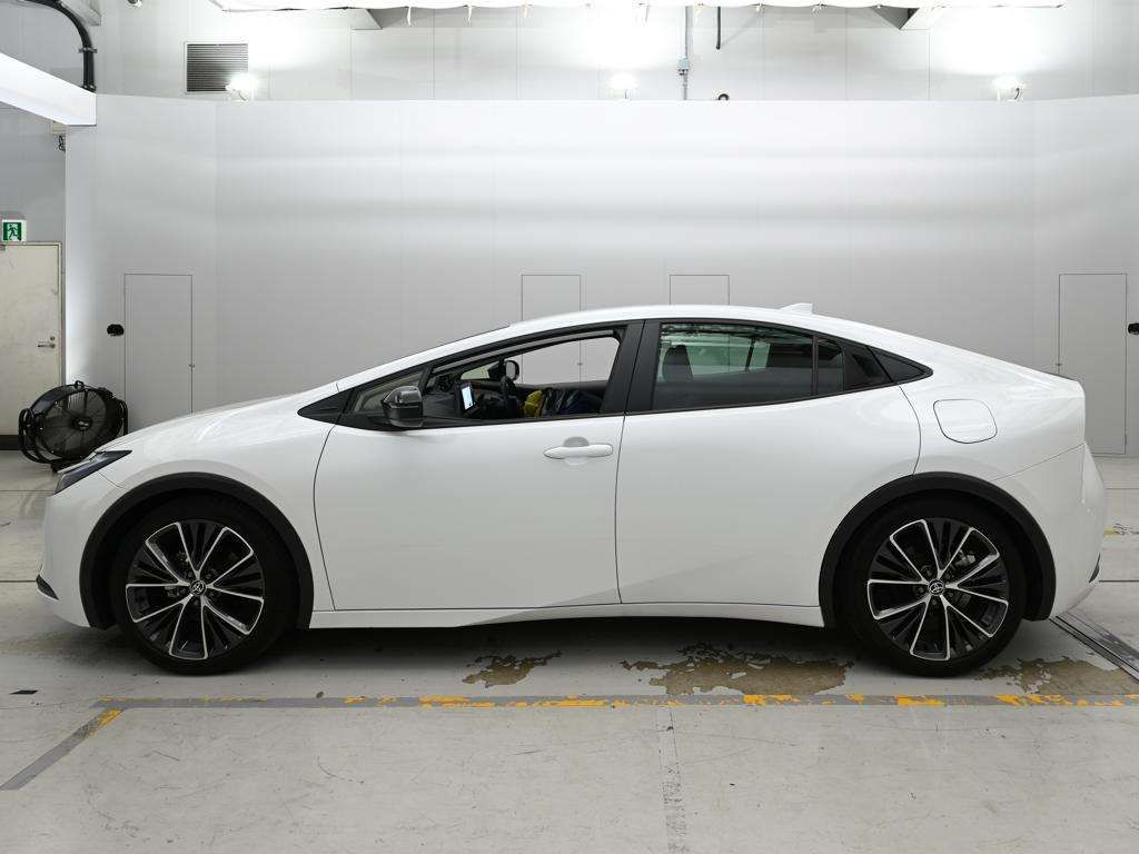 2025 Toyota Prius G auction photo 4