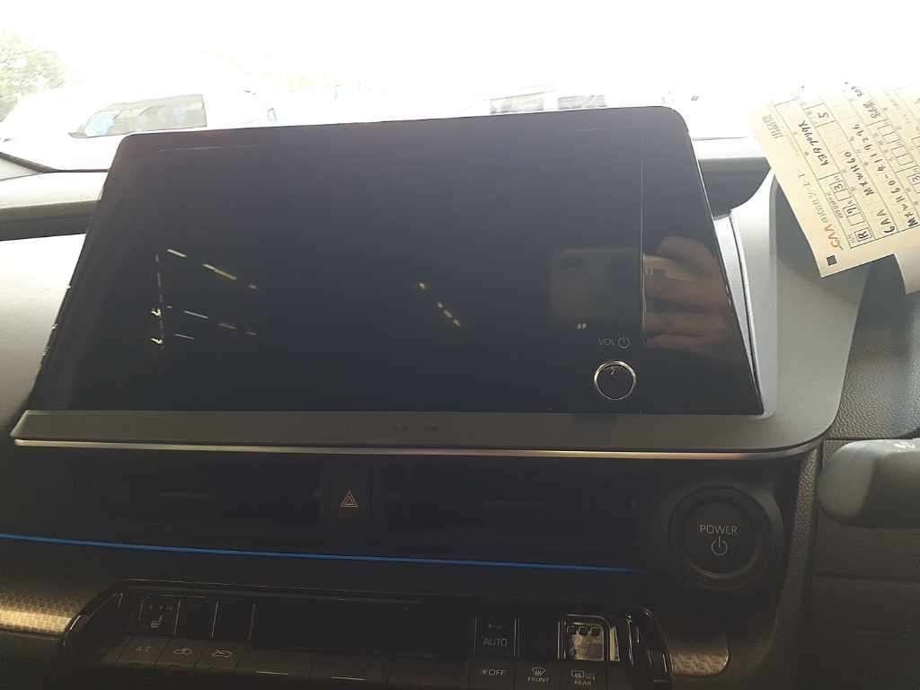 2025 Toyota Prius G auction photo 12