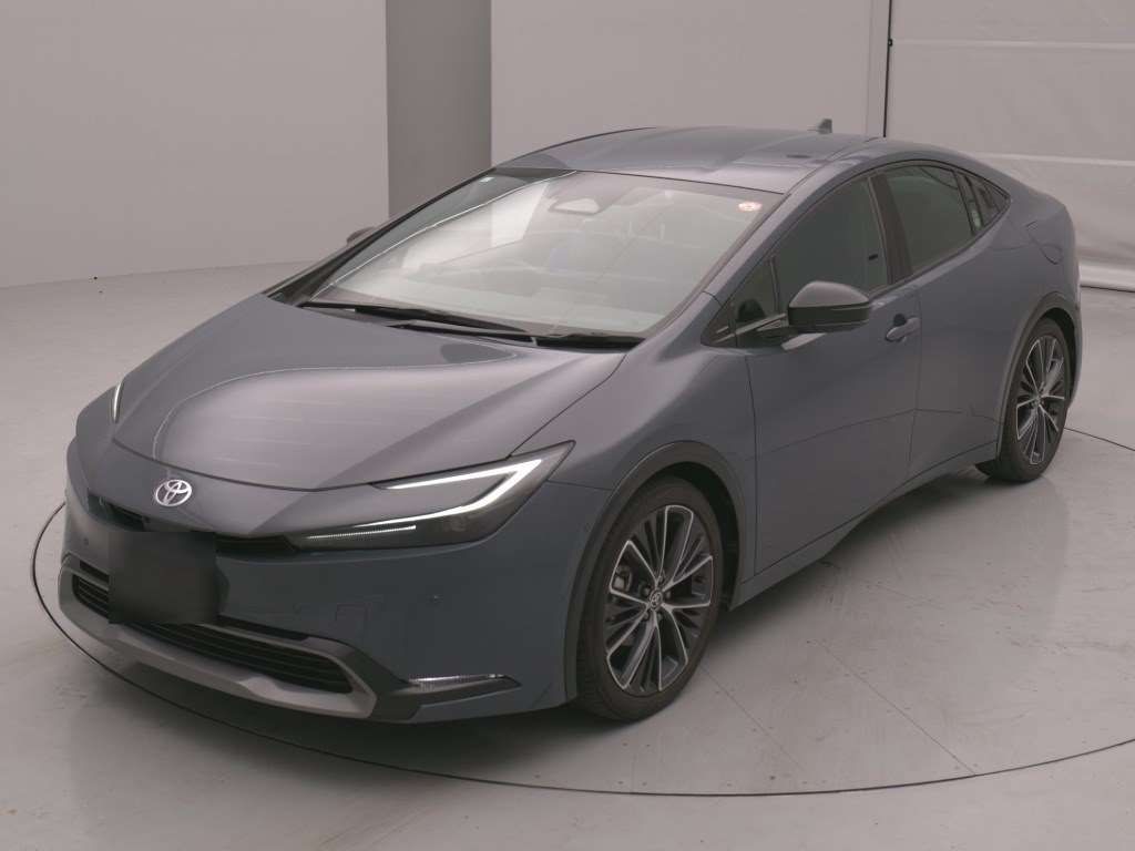 Japan Auction Vehicles 4 2023 Toyota Prius Z auction photo