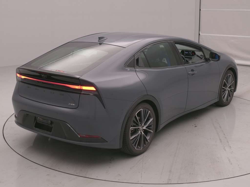 2023 Toyota Prius Z auction photo 2