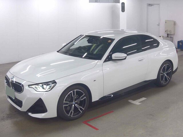 2023 BMW 2 Series 220IクーペMスポ auction photo 4