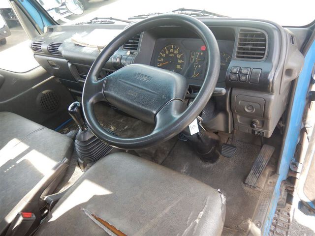 2001 Isuzu Elf タンク auction photo 3