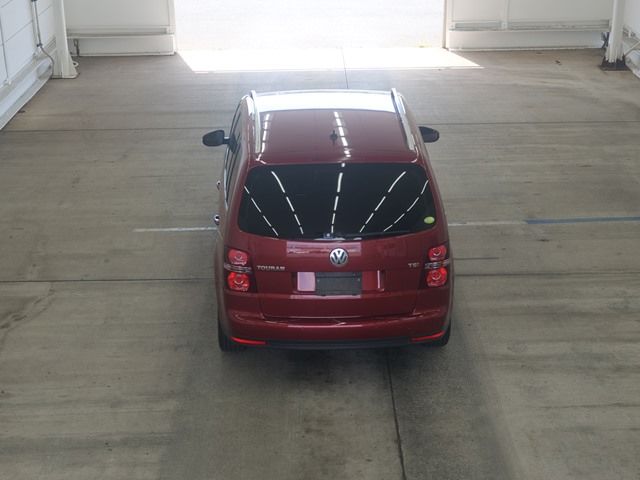2010 Volkswagen VW ゴルフトゥーラン プライムエディション auction photo 3
