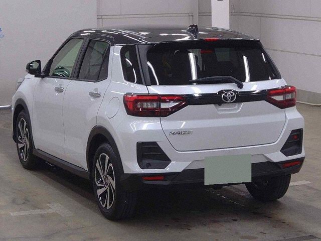 2023 Toyota Raize Z 4WD auction photo 2