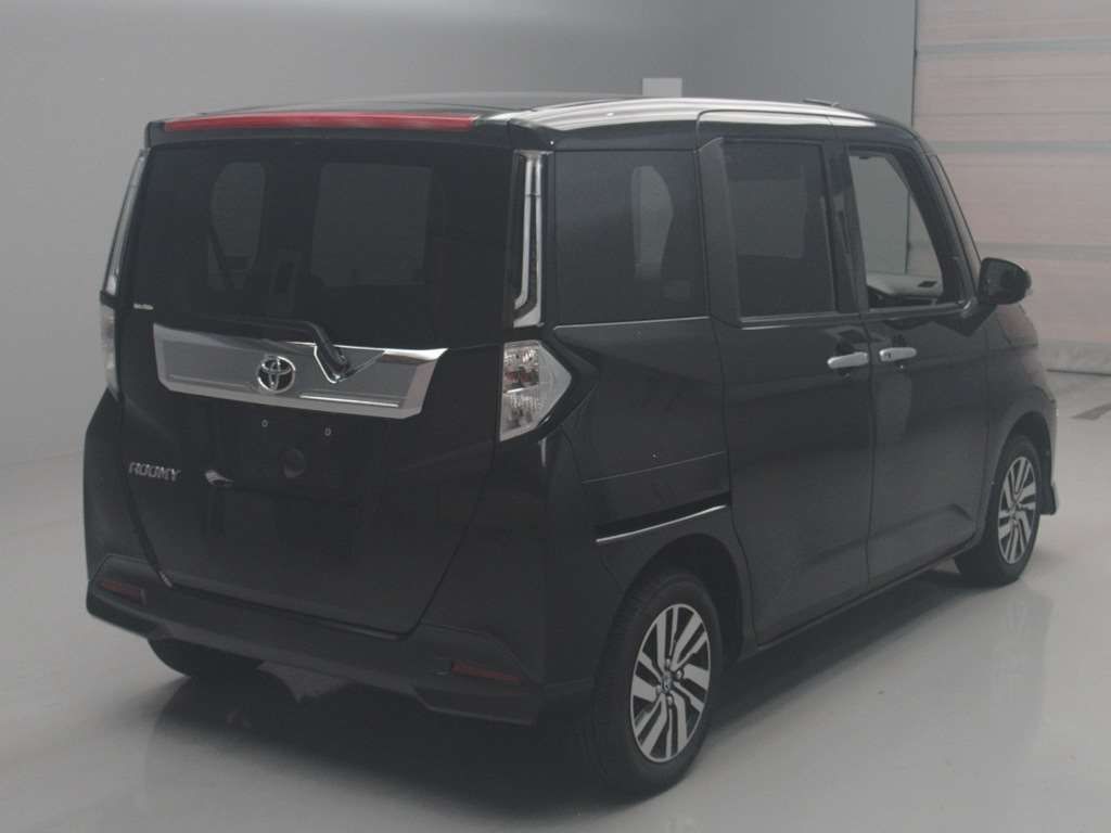 2023 Toyota Roomy Custom G auction photo 2
