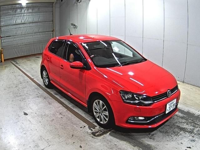 2016 Volkswagen ポロ TSIコンフォートラインアップグレードパッケージ Japan auction vehicle