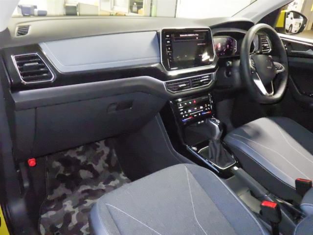 2026 Volkswagen VW T-Cross TSI Style auction photo 2