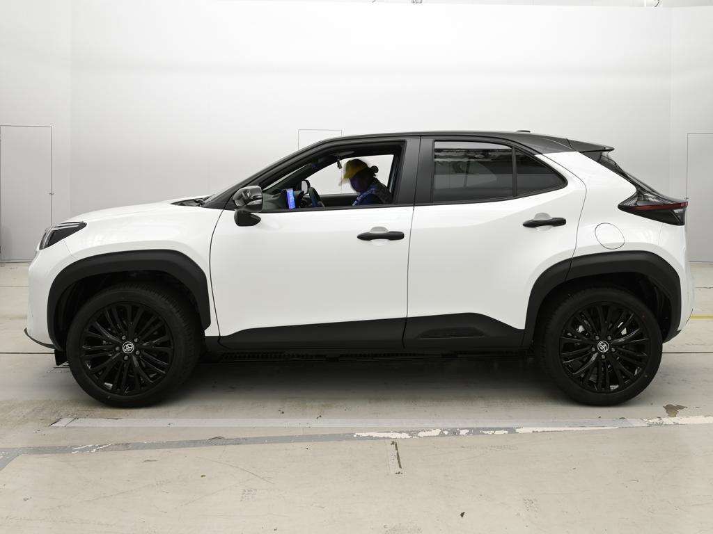2026 Toyota Yaris Cross Hybrid Z Urbano auction photo 4