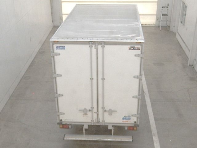 2019 Isuzu Elf Van auction photo 3