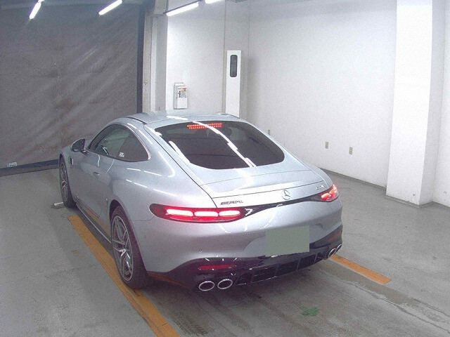 2025 Mercedes-AMG GT 43 Coupe auction photo 2