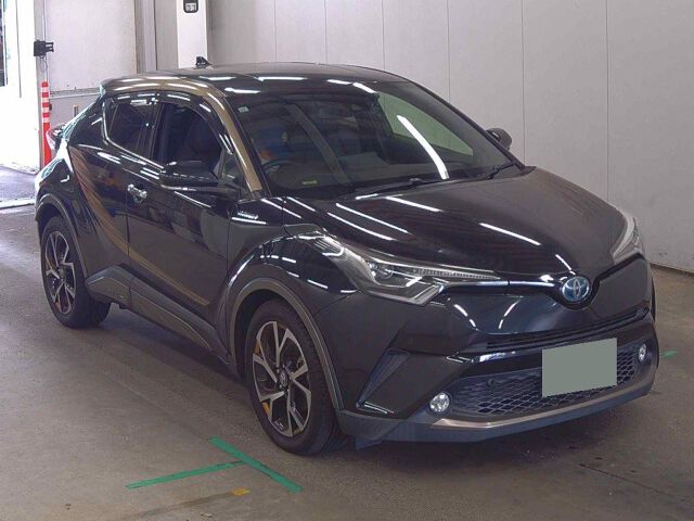2017 Toyota C-HR G LED Edition Japan auction vehicle