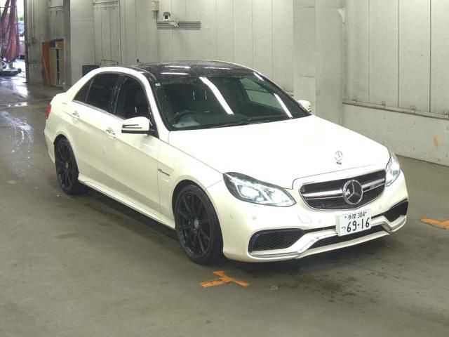 2013 Mercedes-AMG メルセデスベンツ AMG E63 Japan auction vehicle