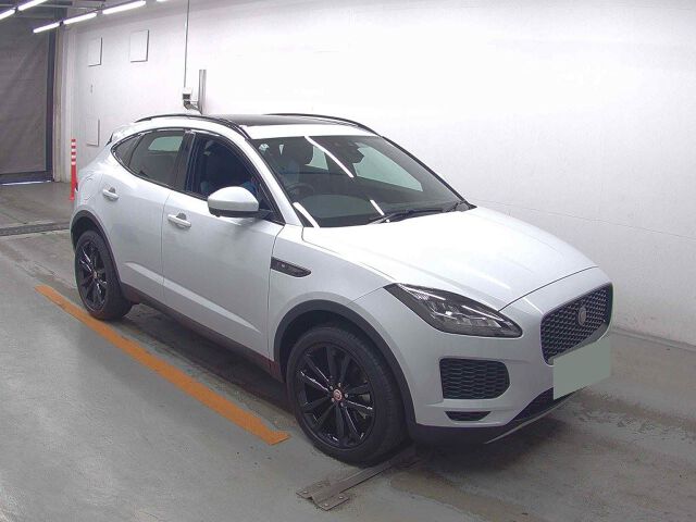 Japan Auction Vehicles 8 2018 Jaguar Eペイス S 180PS 4WD auction photo