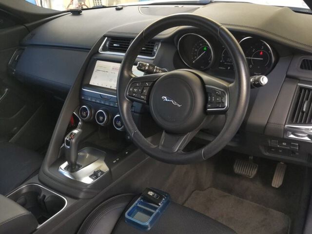 2018 Jaguar Eペイス S 180PS 4WD auction photo 3