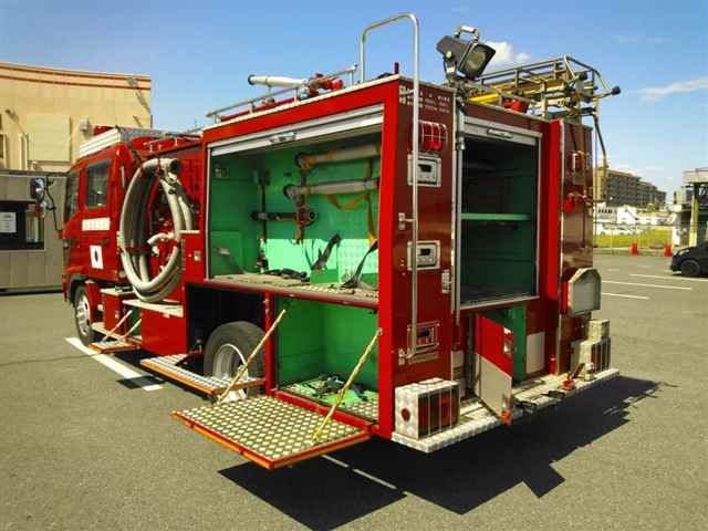 2005 Hino Ranger fire engine auction photo 2