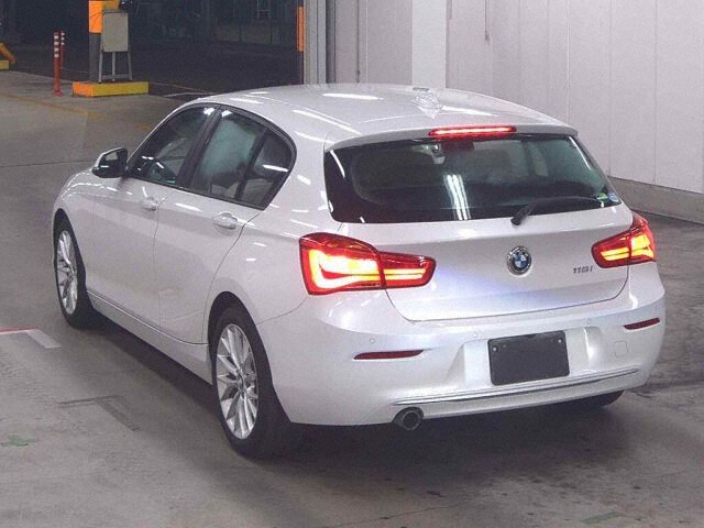 2016 BMW 1 Series 118I Fashionista auction photo 2