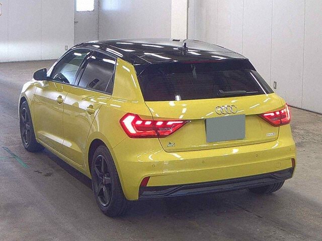 2020 Audi A1 Sportback 25TFSIアドバンス auction photo 2