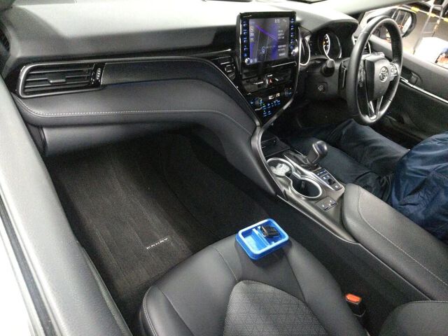 2021 Toyota Camry WSレザーパッケージ 4WD auction photo 3