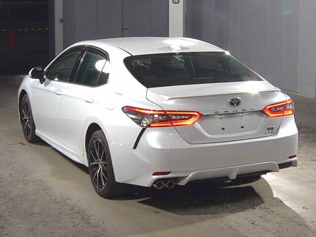 2021 Toyota Camry WSレザーパッケージ 4WD auction photo 2