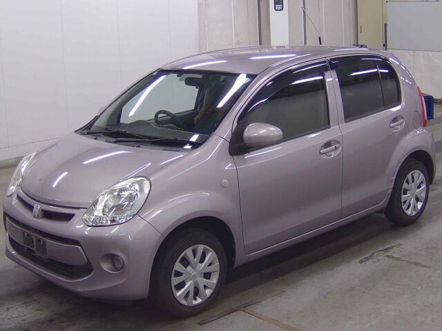 2015 Toyota Passo X Lパッケージ auction photo 4