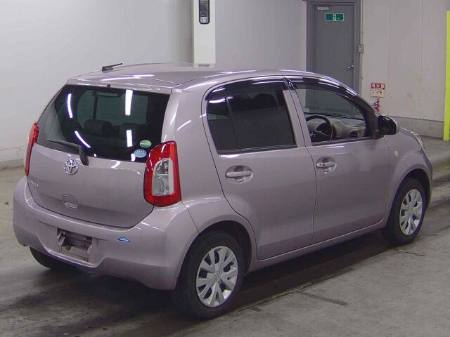 2015 Toyota Passo X Lパッケージ auction photo 5