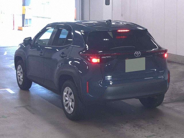 2025 Toyota Yaris Cross Hybrid X auction photo 2