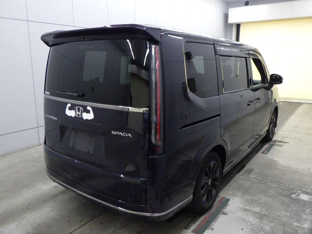 2024 Honda Stepwgn 7人 auction photo 2