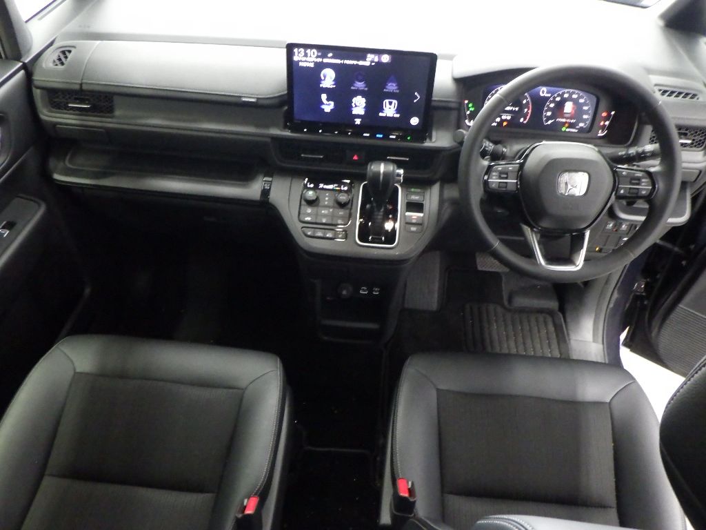 2024 Honda Stepwgn 7人 auction photo 3