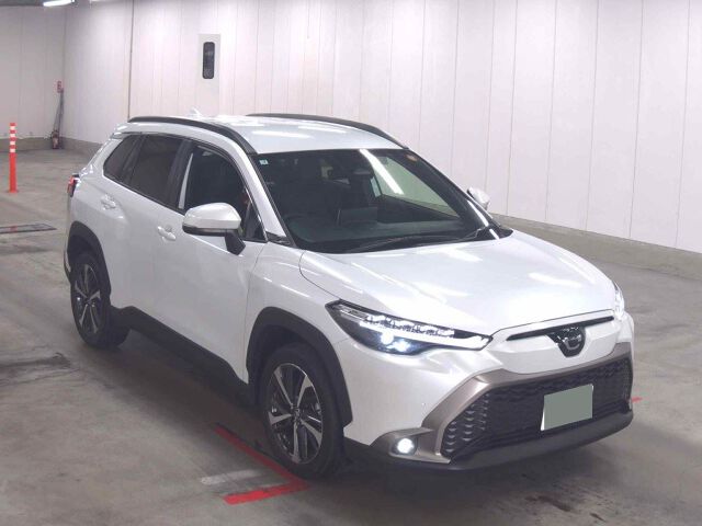 Japan Auction Vehicles 8 2025 Toyota Corolla Cross ハイブリッドZ auction photo
