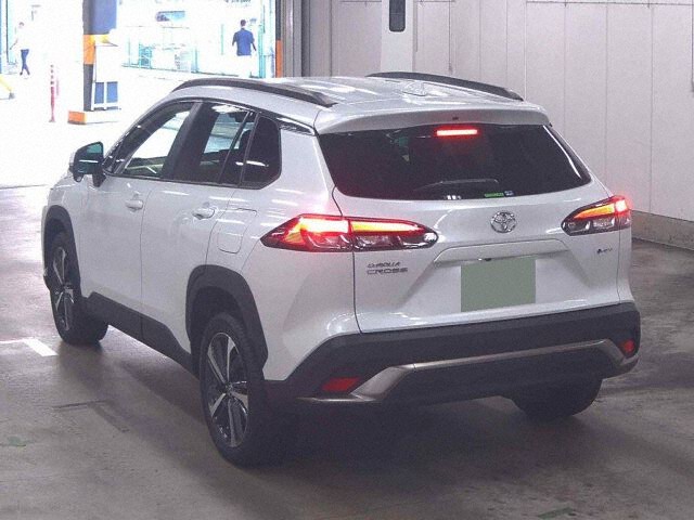 2025 Toyota Corolla Cross ハイブリッドZ auction photo 2