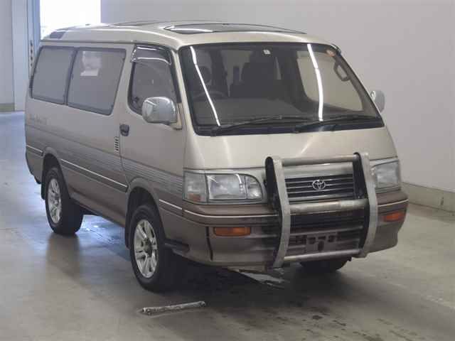 1995 Toyota Hiace リビングサルーンEX 4WD Japan auction vehicle