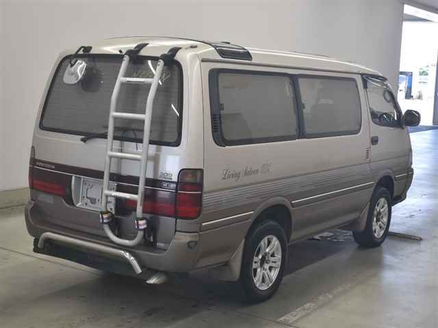 1995 Toyota Hiace リビングサルーンEX 4WD auction photo 5
