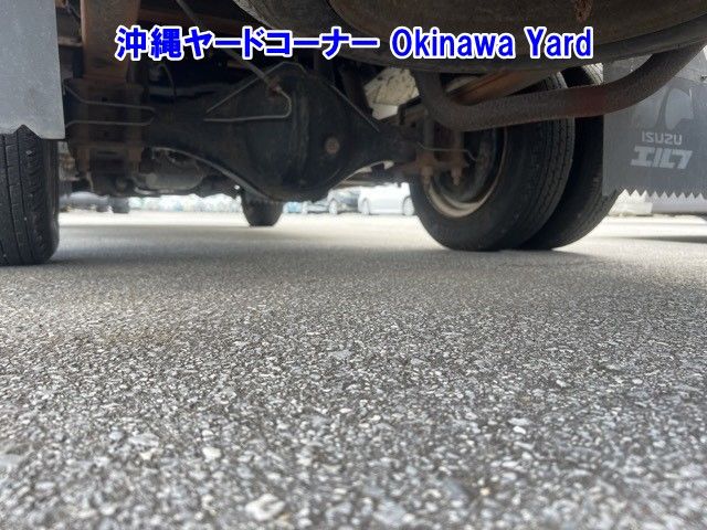2001 Isuzu Elf ヒラ auction photo 9
