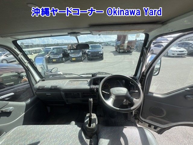 2001 Isuzu Elf ヒラ auction photo 3