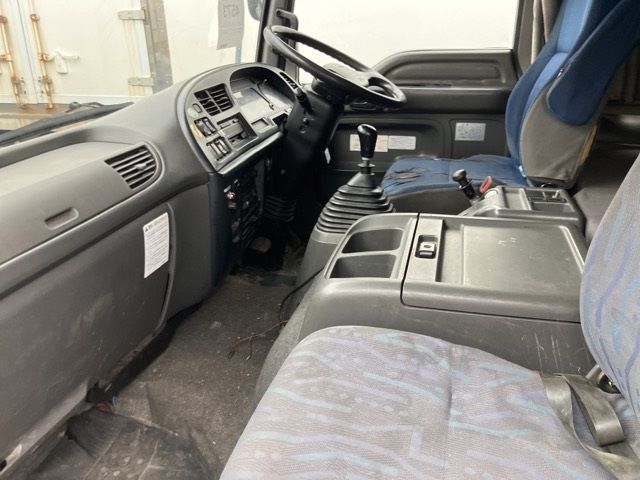 2005 Isuzu Forward フンリュウセンヨウ auction photo 5