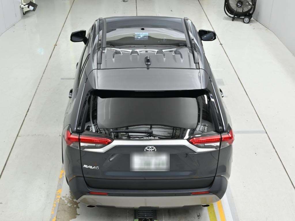 2022 Toyota RAV4 G Zパッケージ 4WD auction photo 8