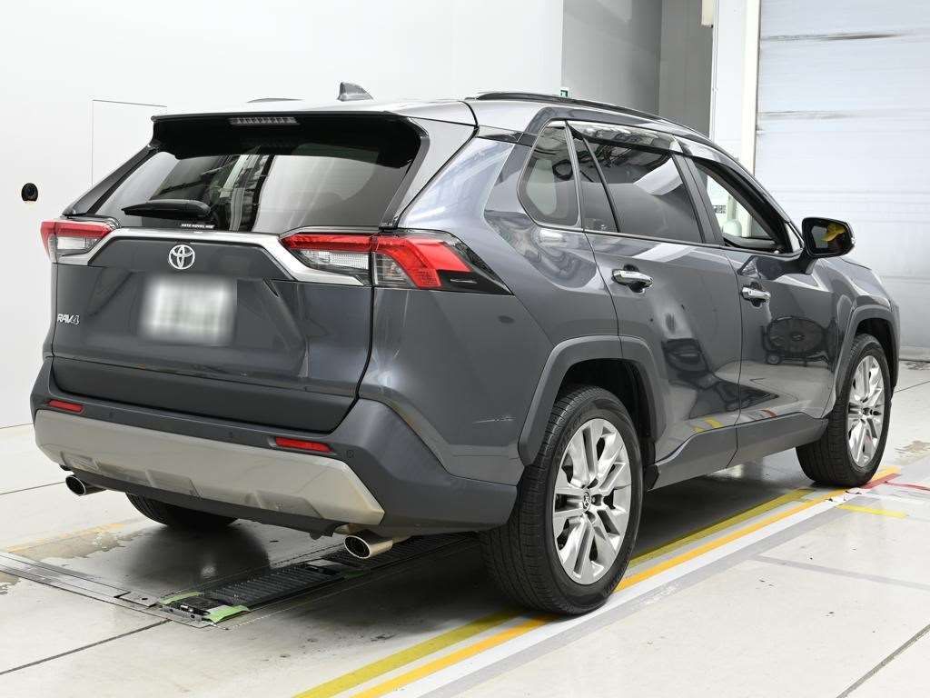 2022 Toyota RAV4 G Zパッケージ 4WD auction photo 2