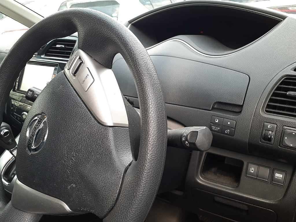 2012 Nissan Serena 20X auction photo 9