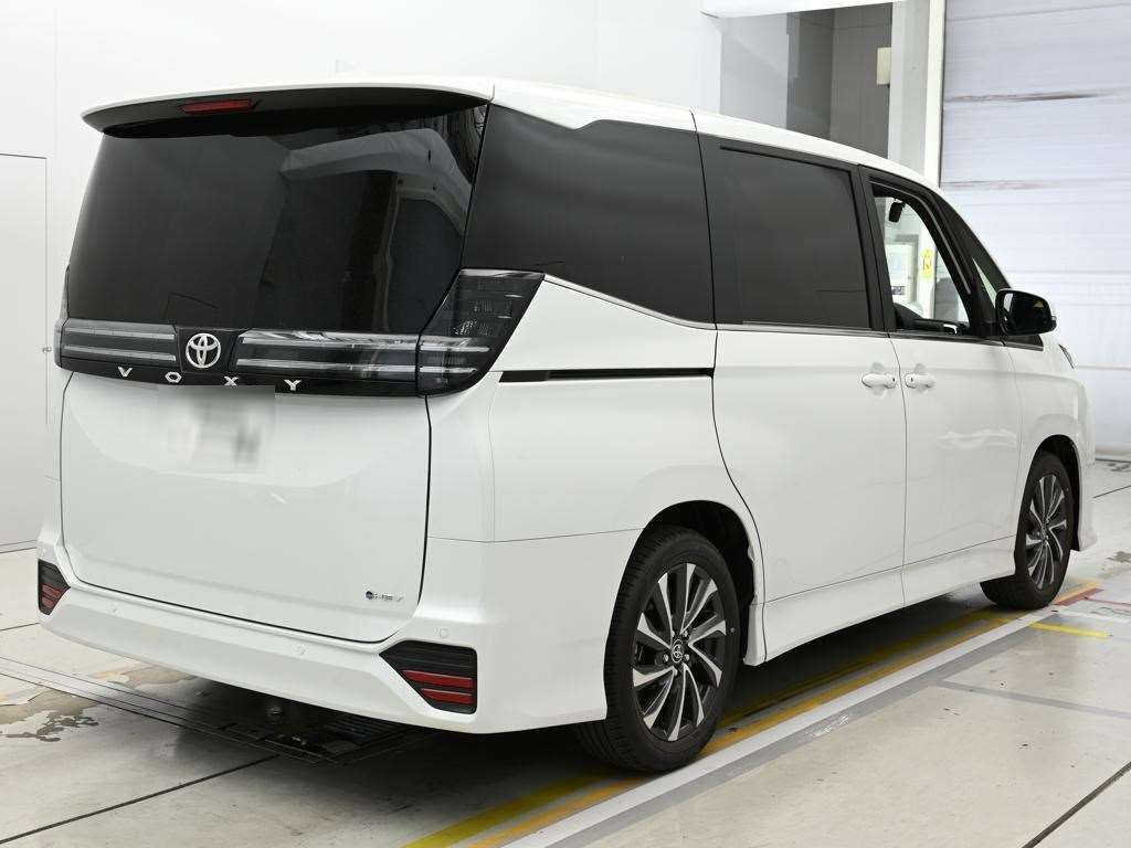 2025 Toyota Voxy ハイブリッドS-Z auction photo 2