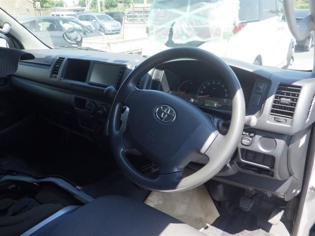 2015 Toyota Hiace DX ソウゲイシヨウシャ auction photo 3