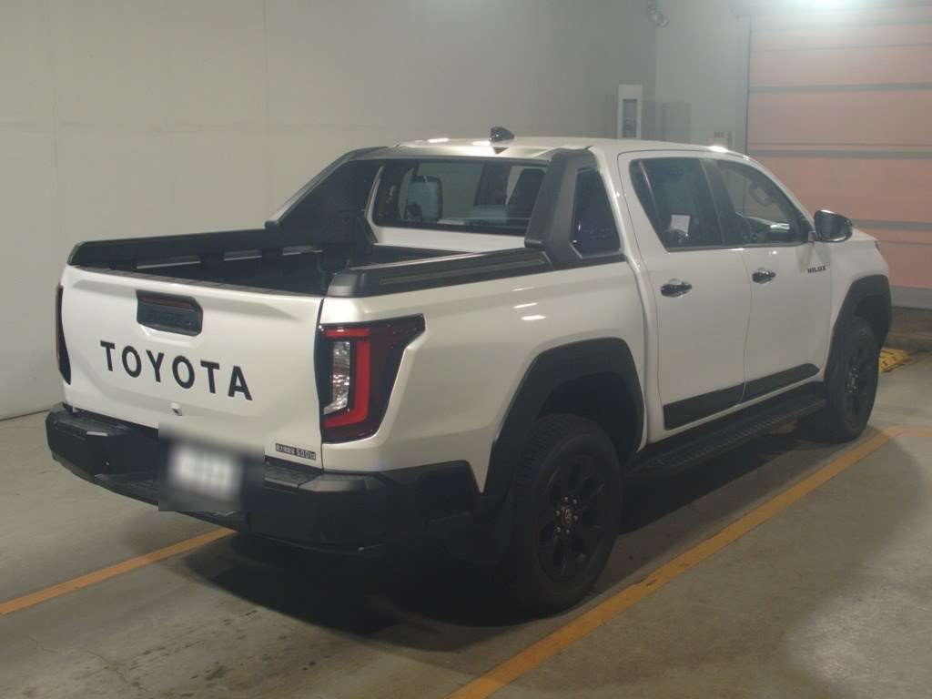 2026 Toyota Hilux Z アドベンチャー 4WD auction photo 2
