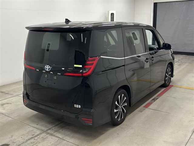 2025 Toyota Noah ハイブリッドS-Z auction photo 5