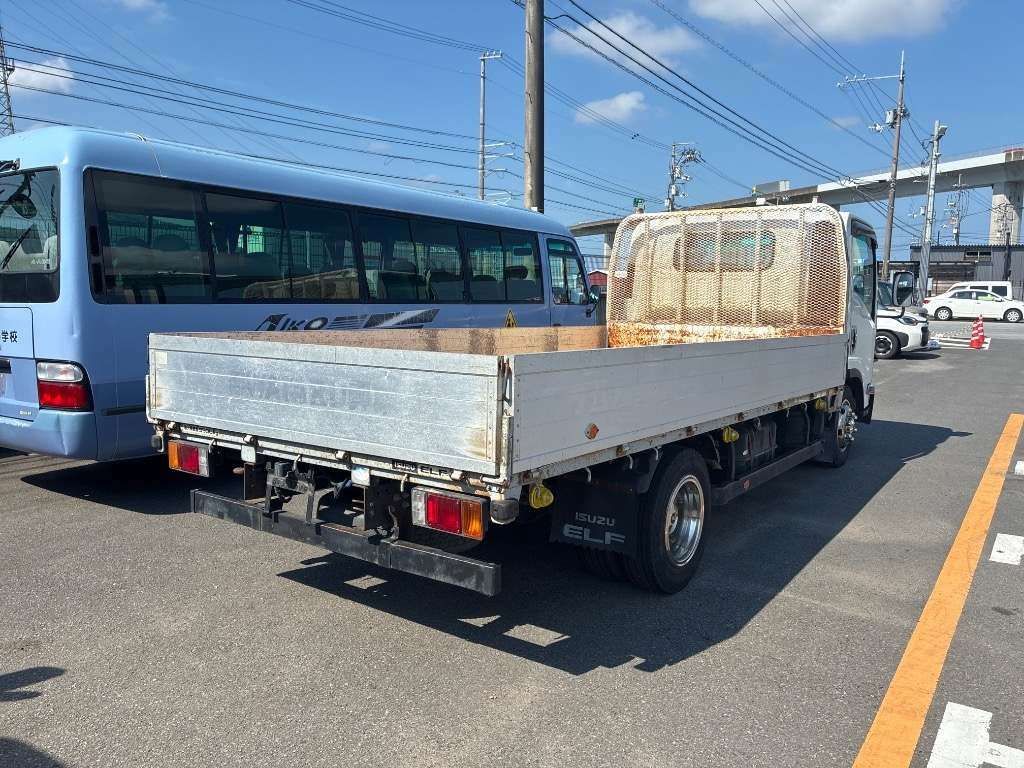 2008 Isuzu Elf Flat body auction photo 2