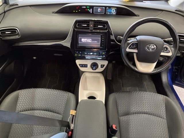 2016 Toyota Prius A auction photo 5